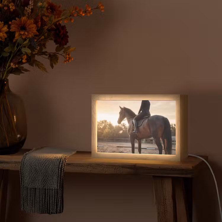 Harmonie - Ruiter - Zon Light Box met kabel (Tafellamp) klein -sfeer4