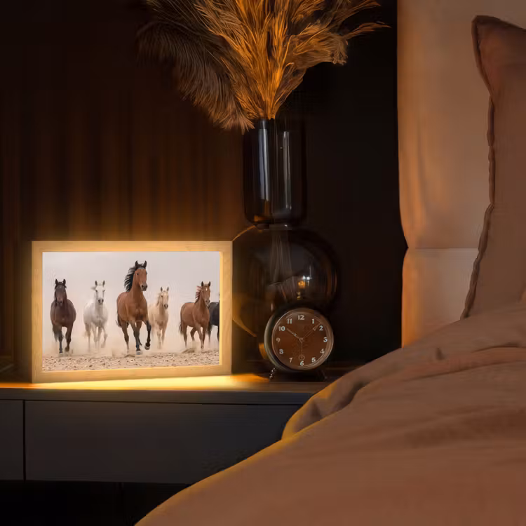 Kudde paarden - Stofwolk - Bruin - Zwart Light Box met kabel (Tafellamp) klein -sfeer1