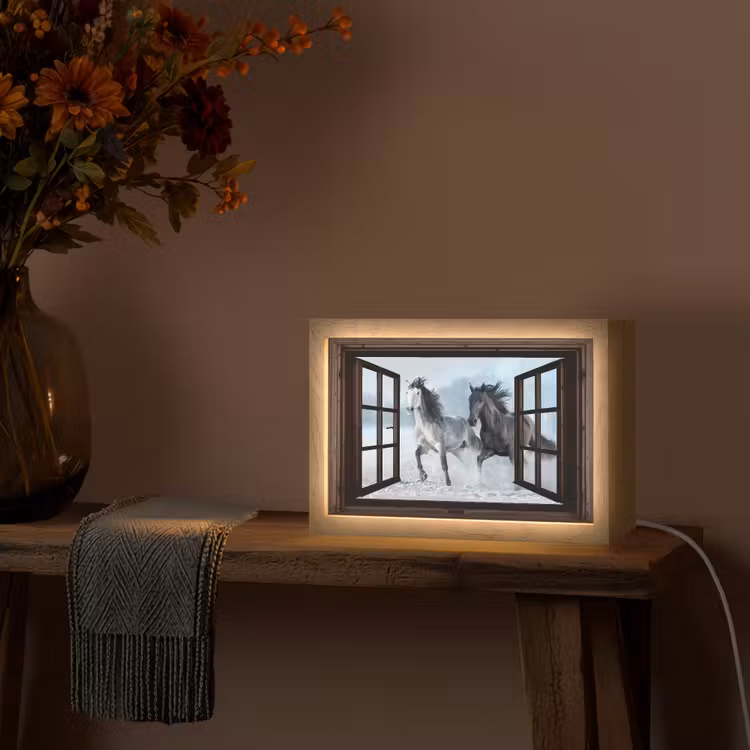 Paarden - Winter - Dieren - Natuur - Doorkijk Light Box met kabel (Tafellamp) klein -sfeer4