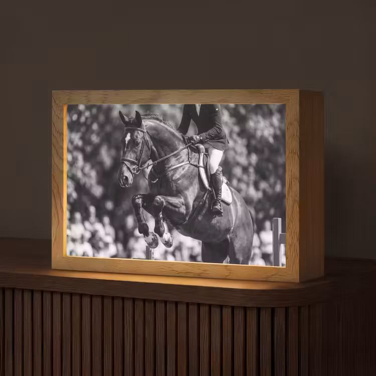 Springen - Paard - Zwart - Wit Light Box met kabel (Tafellamp) klein -z3d_website