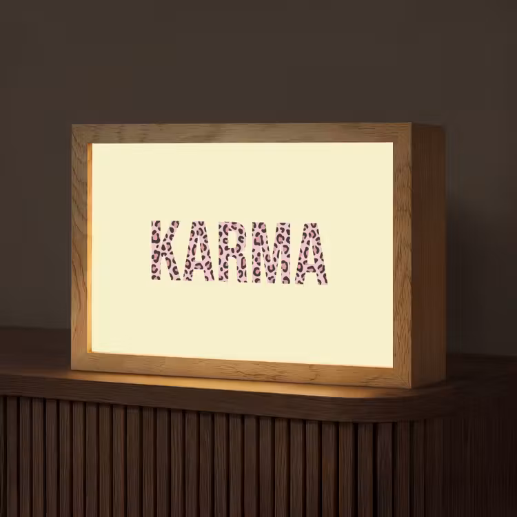 Karma - Luipaardprint - Geel Light Box met kabel (Tafellamp) klein -z3d_website