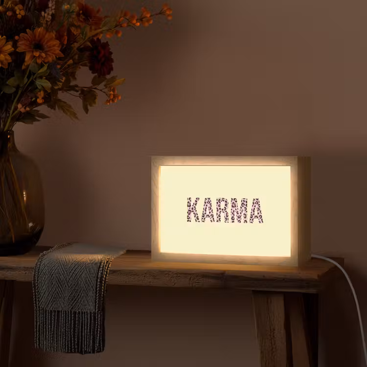 Karma - Luipaardprint - Geel Light Box met kabel (Tafellamp) klein -sfeer4