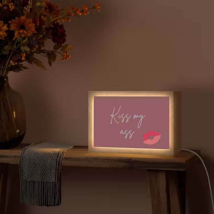 Kiss my ass - Lip - Bordeaux Light Box met kabel (Tafellamp) klein -sfeer4