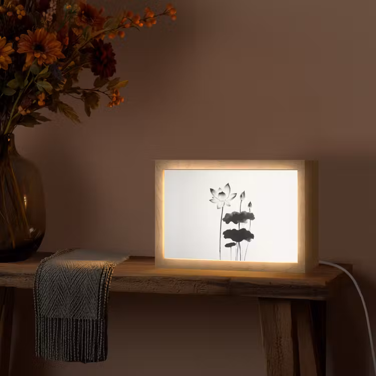 Bladeren - Zwart - Lotusbloem - Minimalitisch Light Box met kabel (Tafellamp) klein -sfeer4