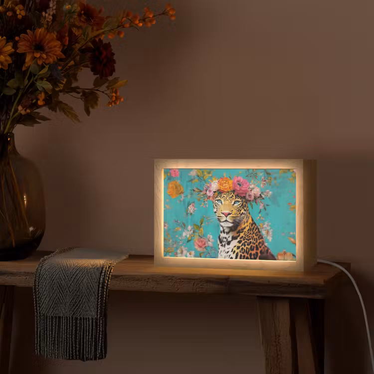 Luipaard - Bloemen - Kroon Light Box met kabel (Tafellamp) klein -sfeer4
