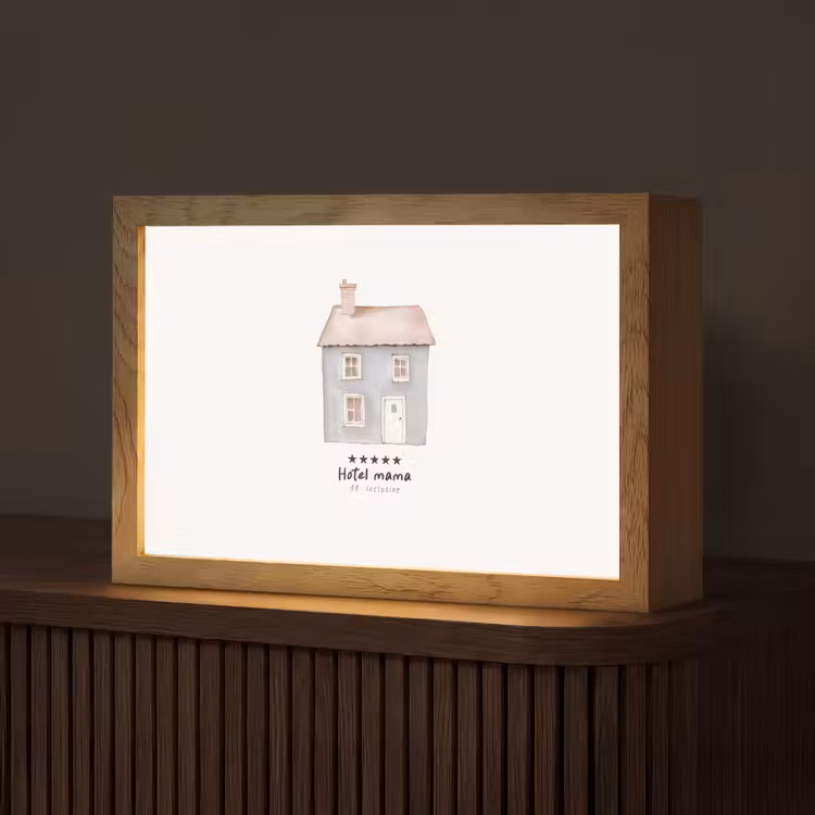 Lichtblauw - Huisje - Mama - Tekst Light Box met kabel (Tafellamp) klein -z3d_website
