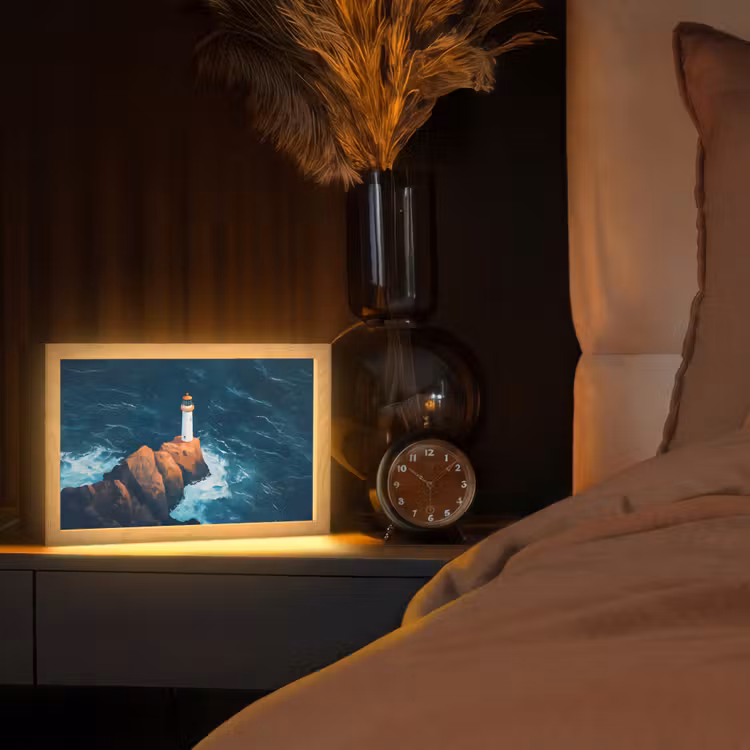 Vuurtoren - Rots - Zee - Golven Light Box met kabel (Tafellamp) klein -sfeer1