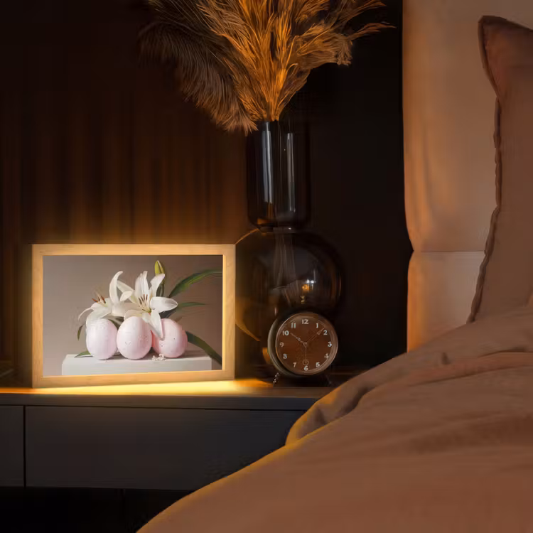 Lelies - Eieren - Pasen Light Box met kabel (Tafellamp) klein -sfeer1