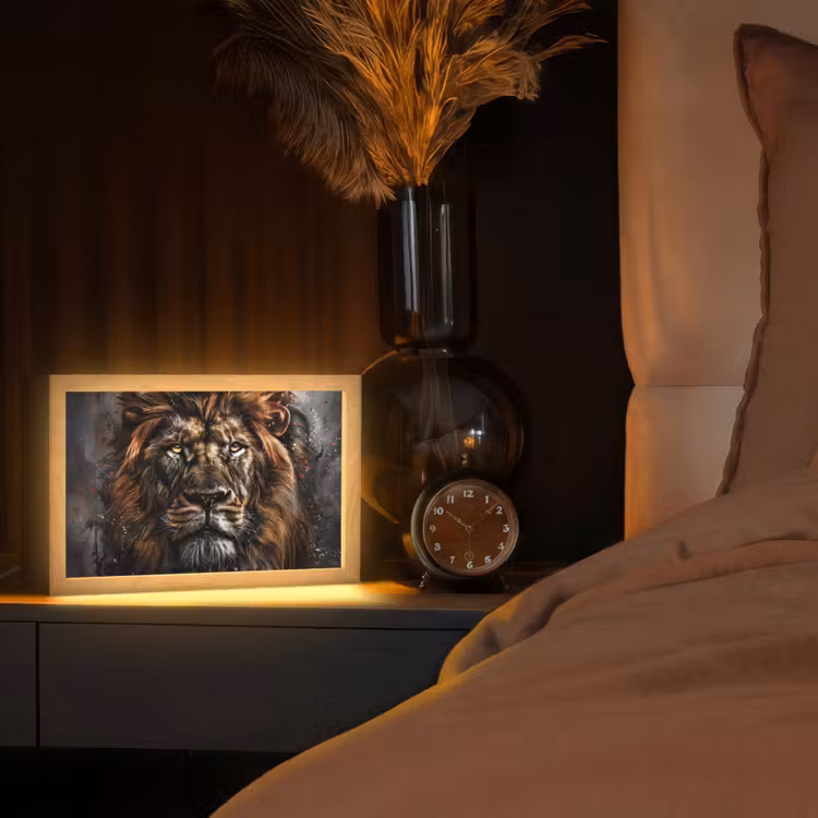 Leeuw - Dieren - Portret - Zwart - Luxe Light Box met kabel (Tafellamp) klein -sfeer1