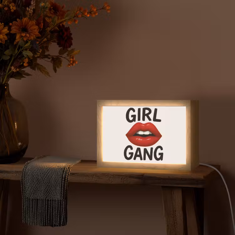 Lip - Girl - Rood - Letters Light Box met kabel (Tafellamp) klein -sfeer4