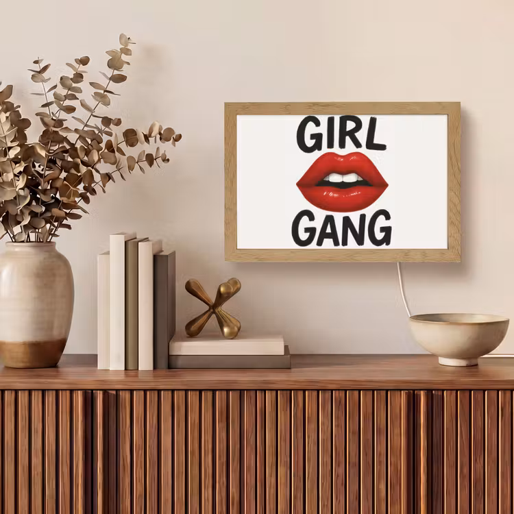 Lip - Girl - Rood - Letters Light Box met kabel (Tafellamp) klein -sfeer2