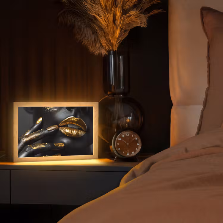 Lippen - Goud - Abstract - Zwart - Vrouw Light Box met kabel (Tafellamp) klein -sfeer1