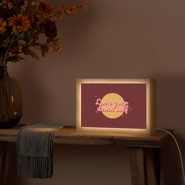 love your damn self - Cirkel - Glitter - Rood Light Box met kabel (Tafellamp) klein -sfeer4