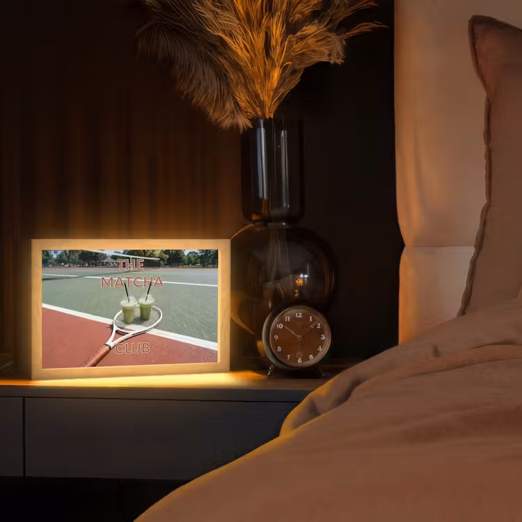 Matcha Club - Tennis - Matcha Light Box met kabel (Tafellamp) klein -sfeer1