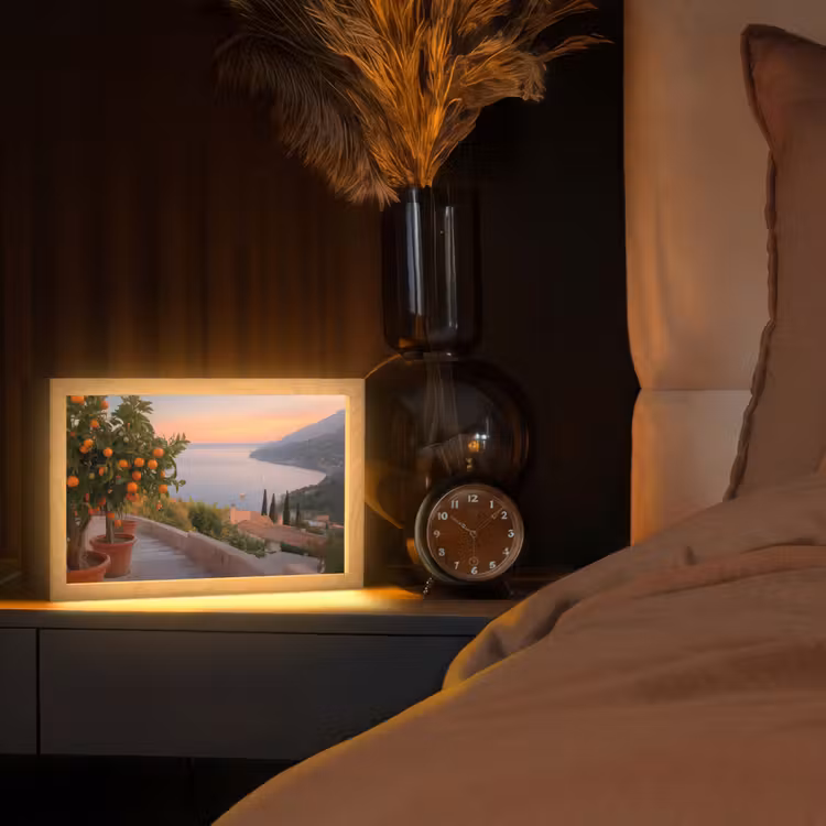 Middelandse zee - Sinaasappel - Heuvels - Zee Light Box met kabel (Tafellamp) klein -sfeer1
