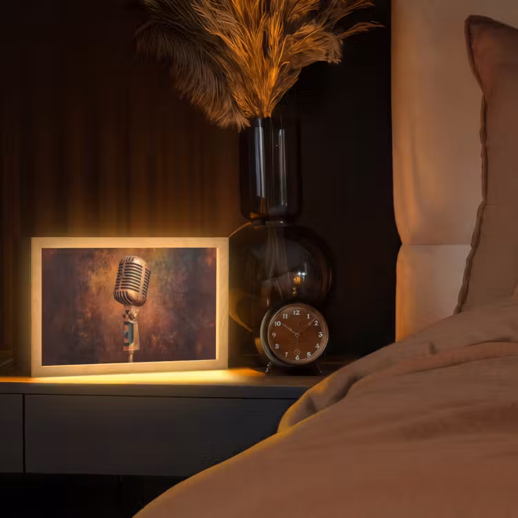 Microfoon - Bruin - Klassiek Light Box met kabel (Tafellamp) klein -sfeer1