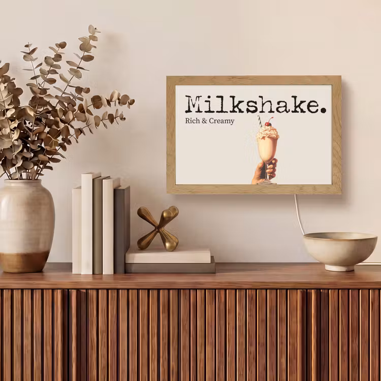 Milkshake - Kers - Rietje Light Box met kabel (Tafellamp) klein -sfeer2