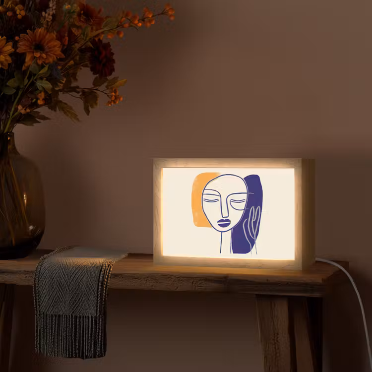 Minimalistisch - Gezicht - Hand - Oranje - Blauw Light Box met kabel (Tafellamp) klein -sfeer4