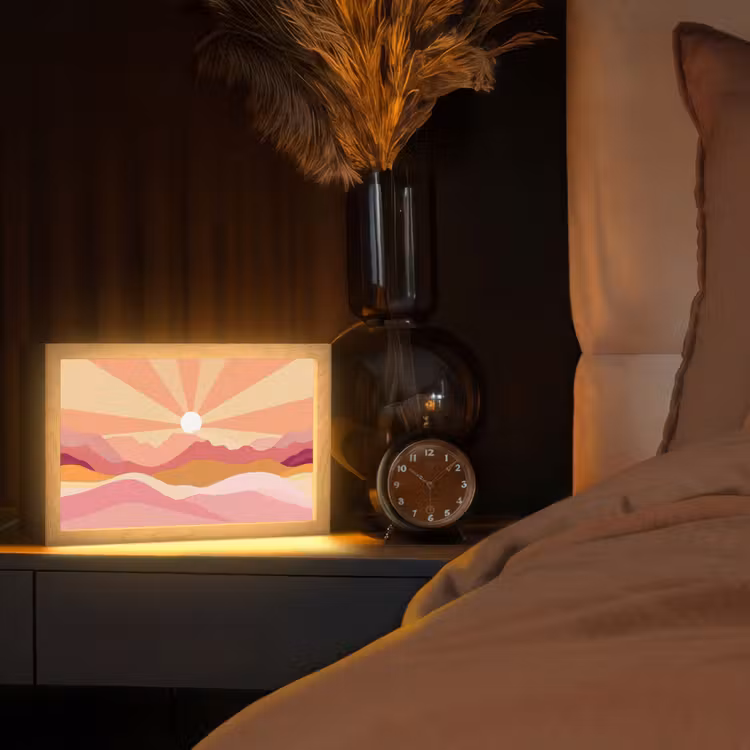 Bergen - Abstract - Zonnestralen - Roze Light Box met kabel (Tafellamp) klein -sfeer1