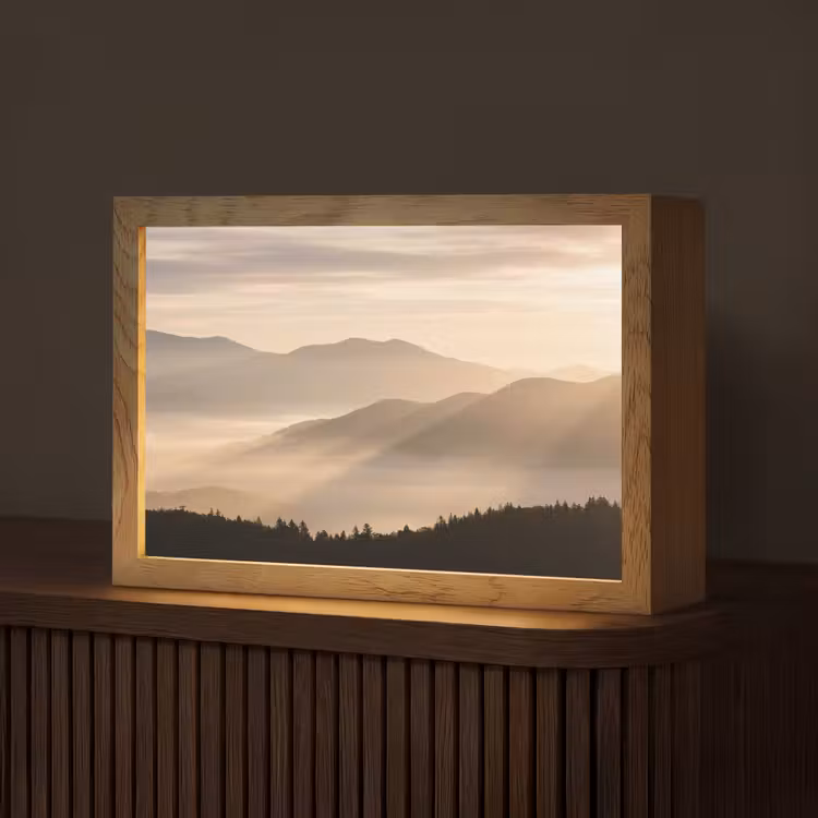 Bergen - Mist - Zonnestralen Light Box met kabel (Tafellamp) klein -z3d_website