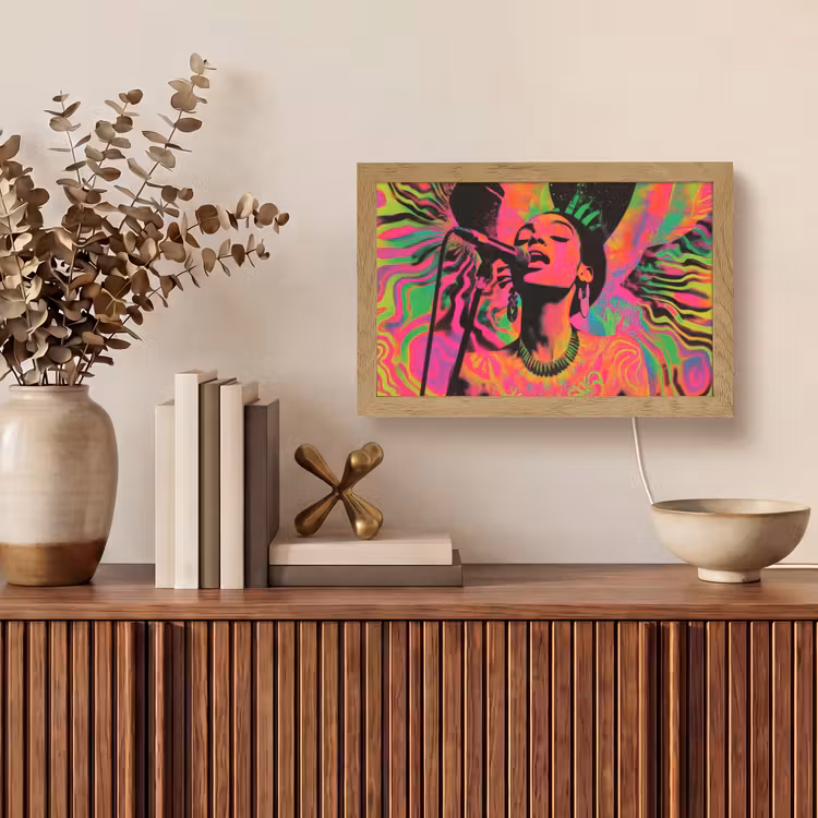 Neon - Vrouw - Microfoon Light Box met kabel (Tafellamp) klein -sfeer2