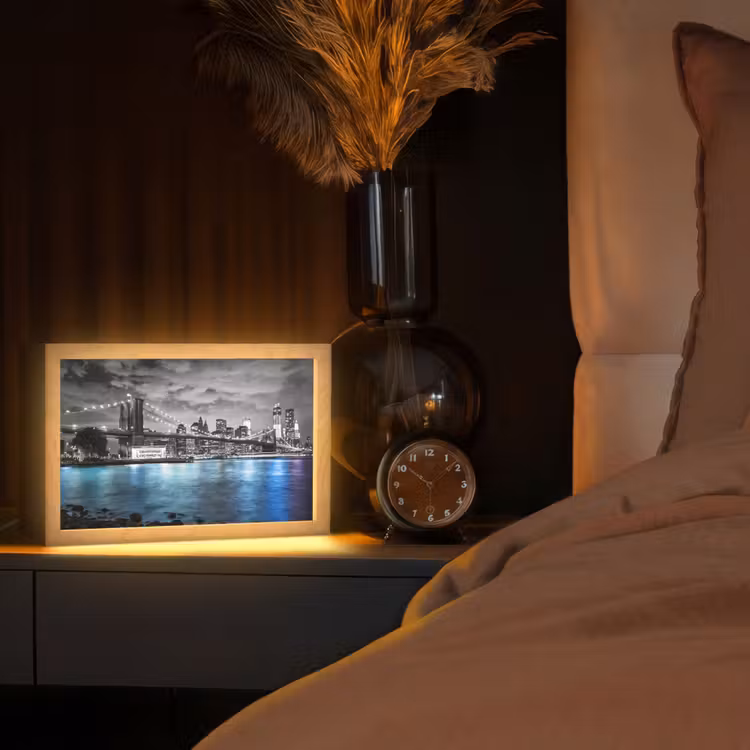 New York - Skyline - Stad - Blauw Light Box met kabel (Tafellamp) klein -sfeer1