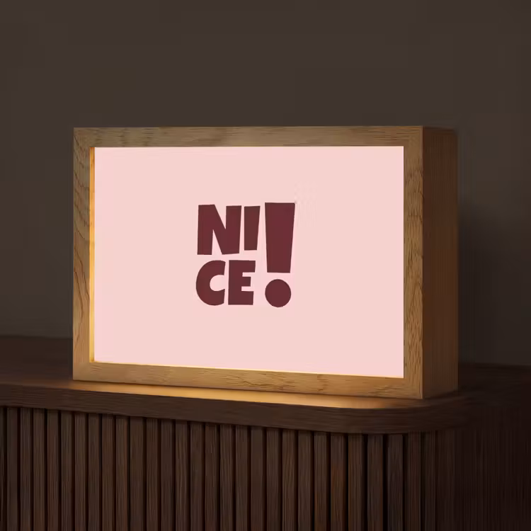 Nice - Uitroepteken - Roze Light Box met kabel (Tafellamp) klein -z3d_website