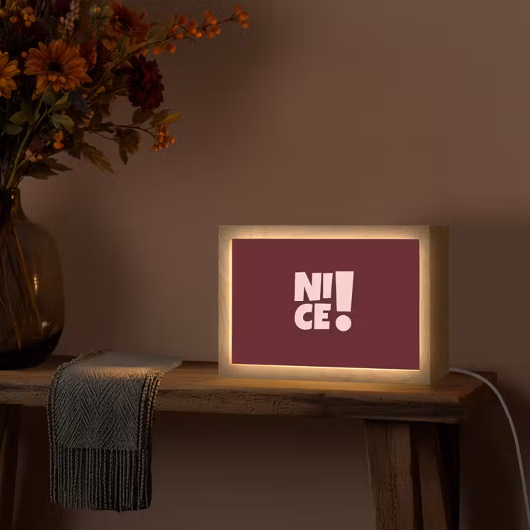 Nice - Uitroepteken - Rood Light Box met kabel (Tafellamp) klein -sfeer4