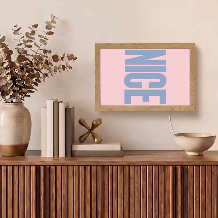 Nice - Paars - Roze Light Box met kabel (Tafellamp) klein -sfeer2