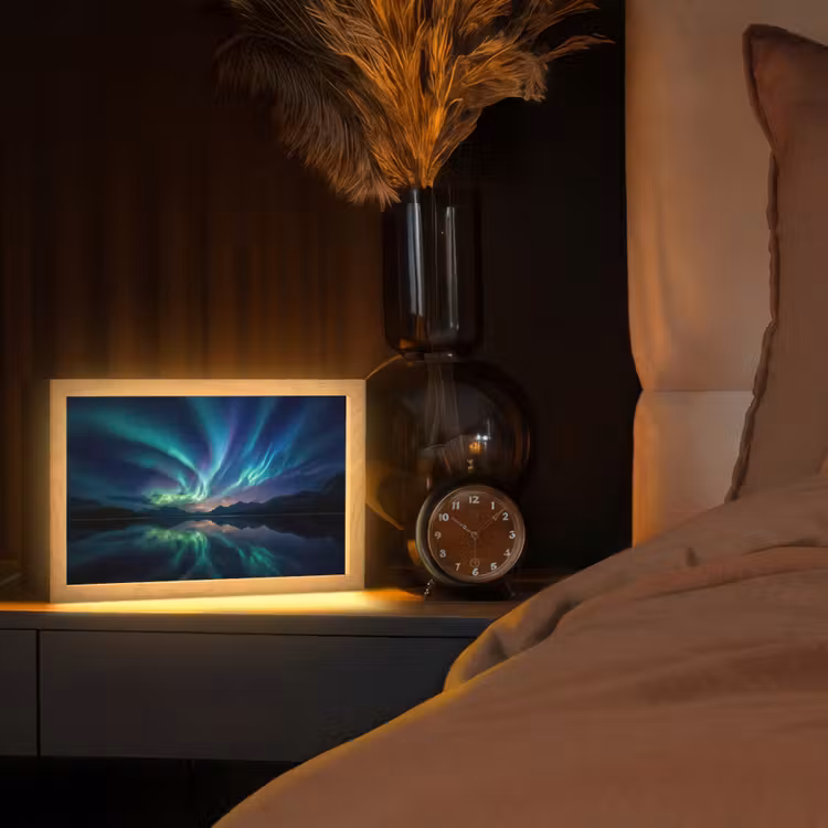 Noorderlicht - Kleurrijk - Bergmeer Light Box met kabel (Tafellamp) klein -sfeer1