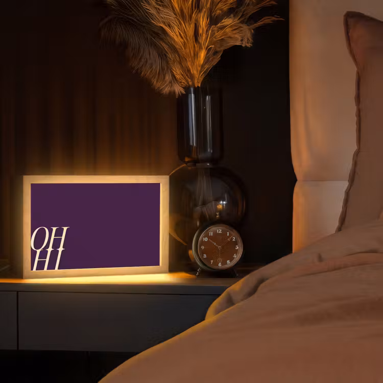 Oh hi - Paars - Cursief Light Box met kabel (Tafellamp) klein -sfeer1