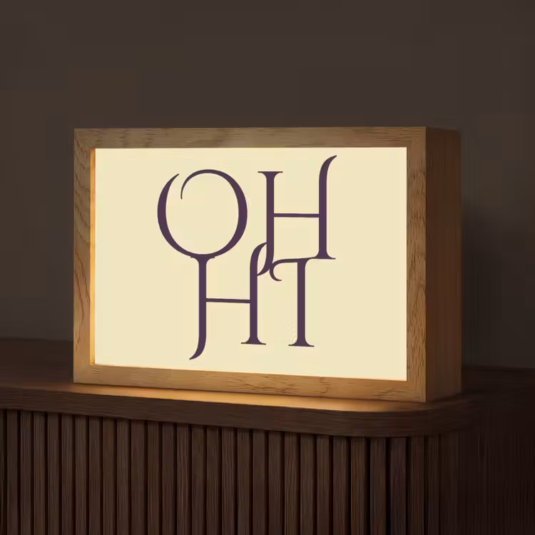Oh hi - Geel - Monogram Light Box met kabel (Tafellamp) klein -z3d_website
