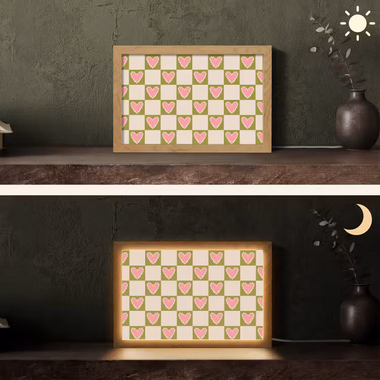 Olijfgroen - Hartjes - Patroon - Retro Light Box met kabel (Tafellamp) klein 924 -sfeer3