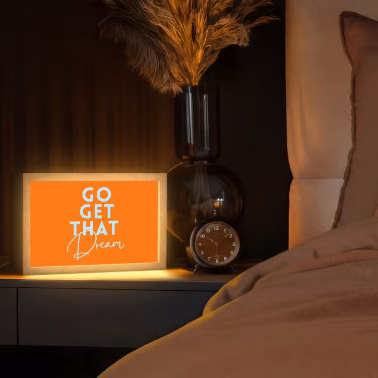 Oranje - Blauw - Go get that dream Light Box met kabel (Tafellamp) klein -sfeer1
