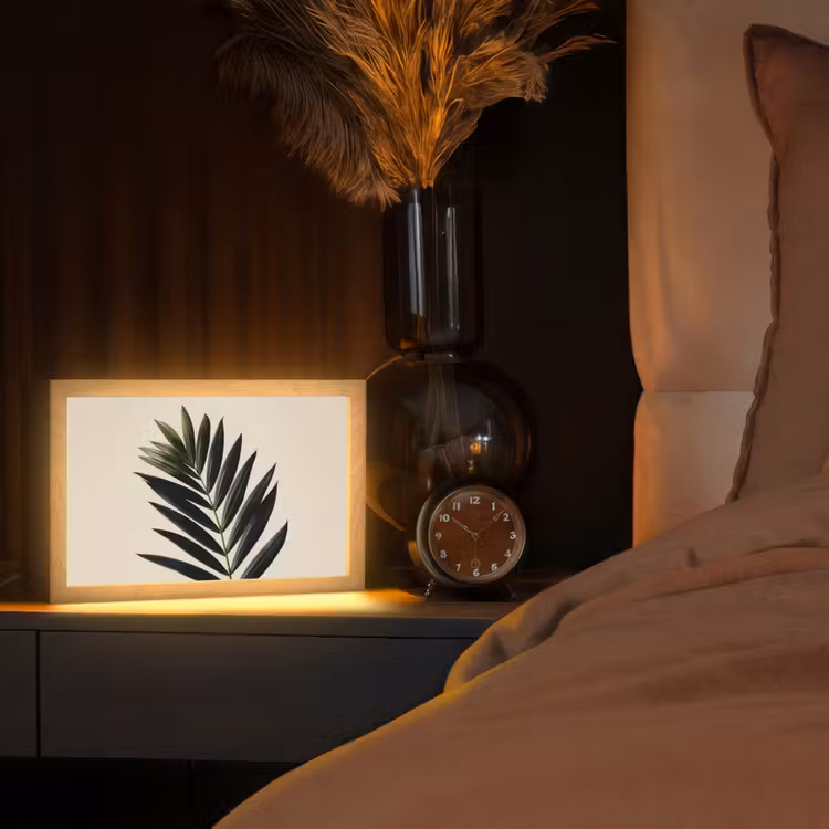 Palmblad - Donkere bladen - Subtiel Light Box met kabel (Tafellamp) klein -sfeer1