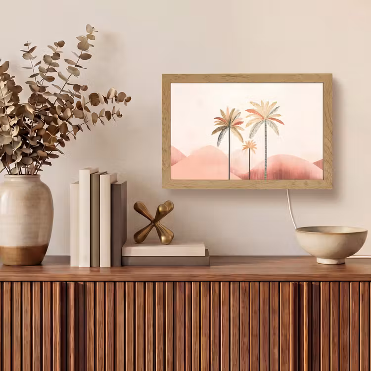 Palmbomen - Heuvels - Minimalistisch - Zachtroze Light Box met kabel (Tafellamp) klein -sfeer2