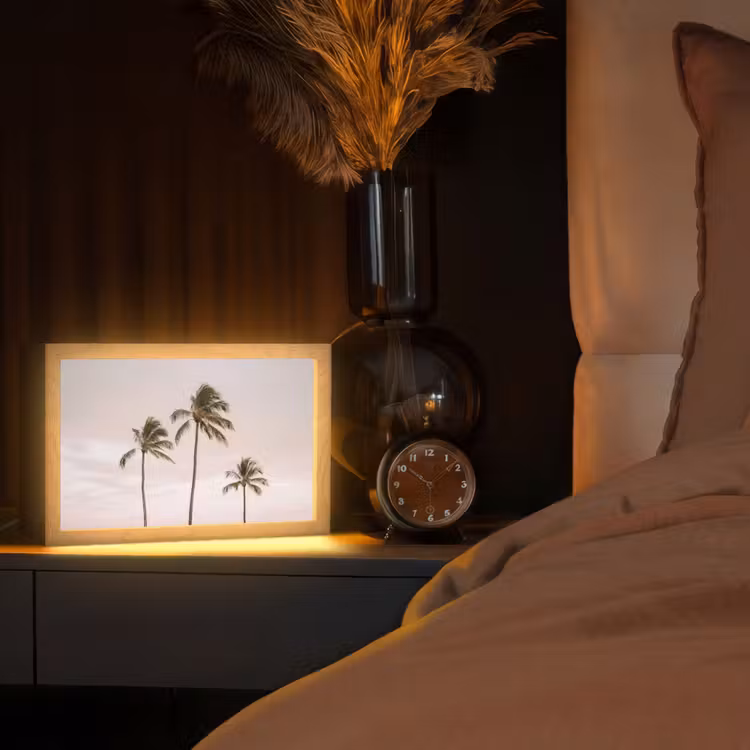 Palmbomen - Zonsondergang - Roze Light Box met kabel (Tafellamp) klein -sfeer1
