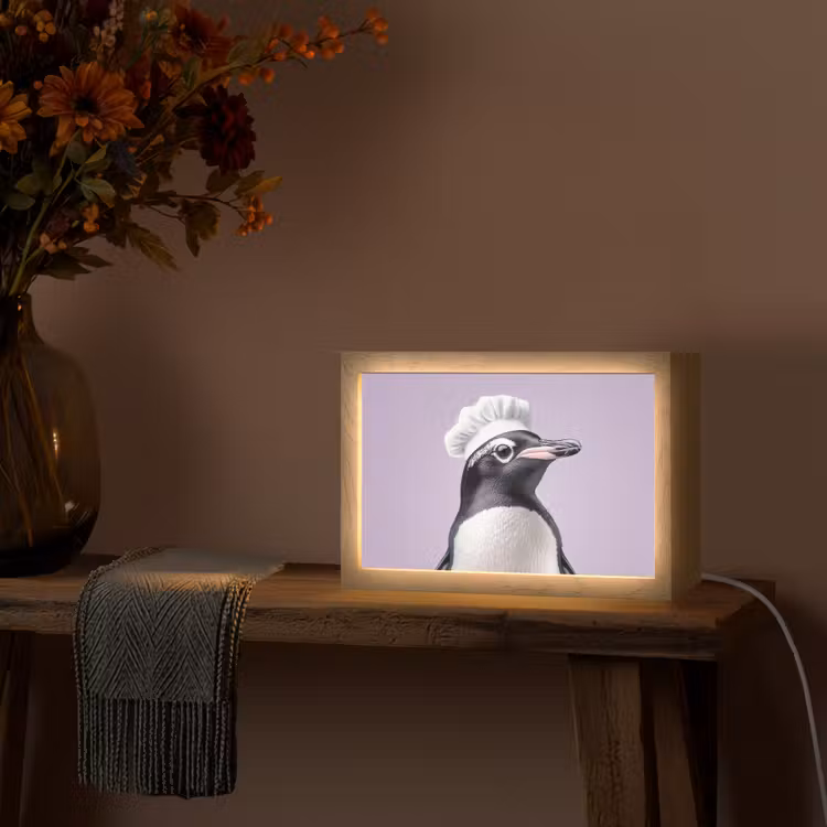 Pinguïn - Koksmuts - Lief - Paars Light Box met kabel (Tafellamp) klein -sfeer4