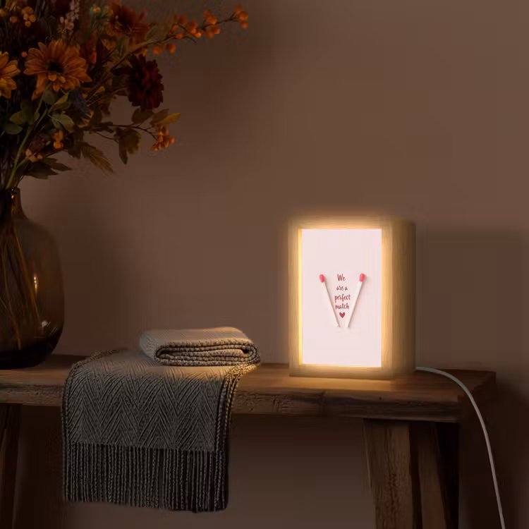 Perfect - Minimalistisch - Valentijn Light Box met kabel (Tafellamp) klein -sfeer4