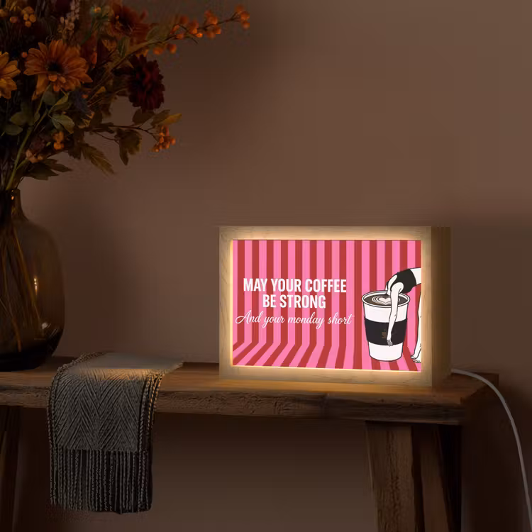 Roze - Strepen - Koffie - Maandag Light Box met kabel (Tafellamp) klein -sfeer4