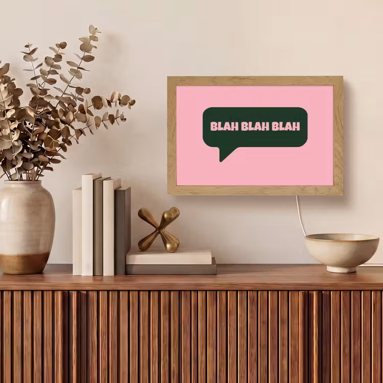 Roze - Tekstwolk - Groen - BLAH BLAH BLAH Light Box met kabel (Tafellamp) klein -sfeer2