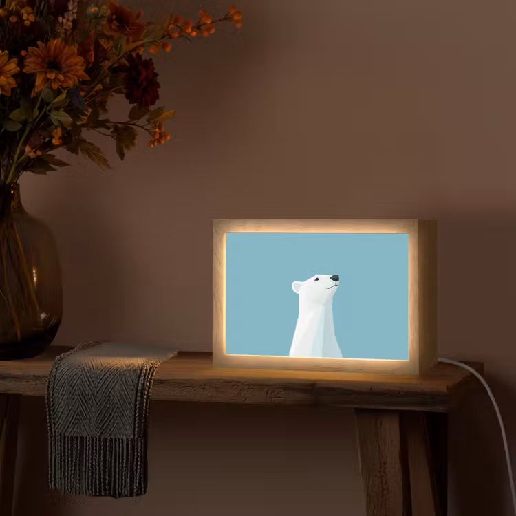 Ijsbeer - Lichtblauw - Minimalistisch Light Box met kabel (Tafellamp) klein -sfeer4