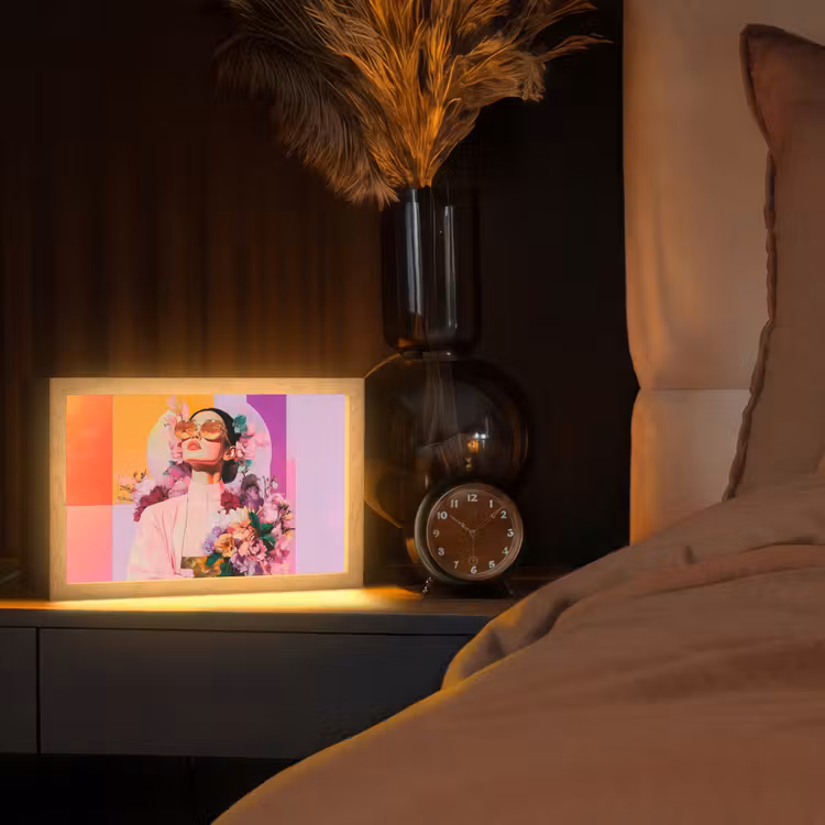 Portret - Vrouw - Abstract - Bloemen Light Box met kabel (Tafellamp) klein -sfeer1