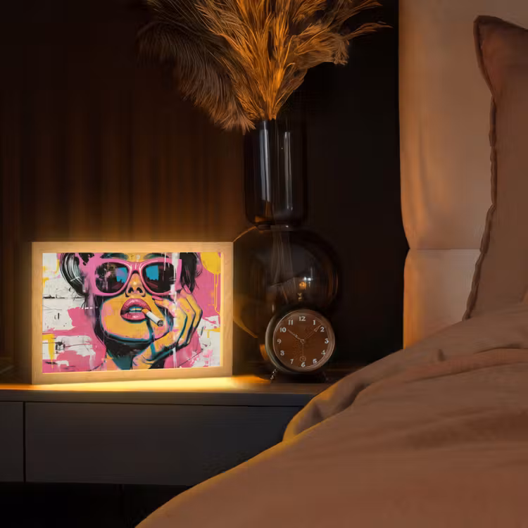 Portret - Vrouw - Abstract - Zonnebril Light Box met kabel (Tafellamp) klein -sfeer1