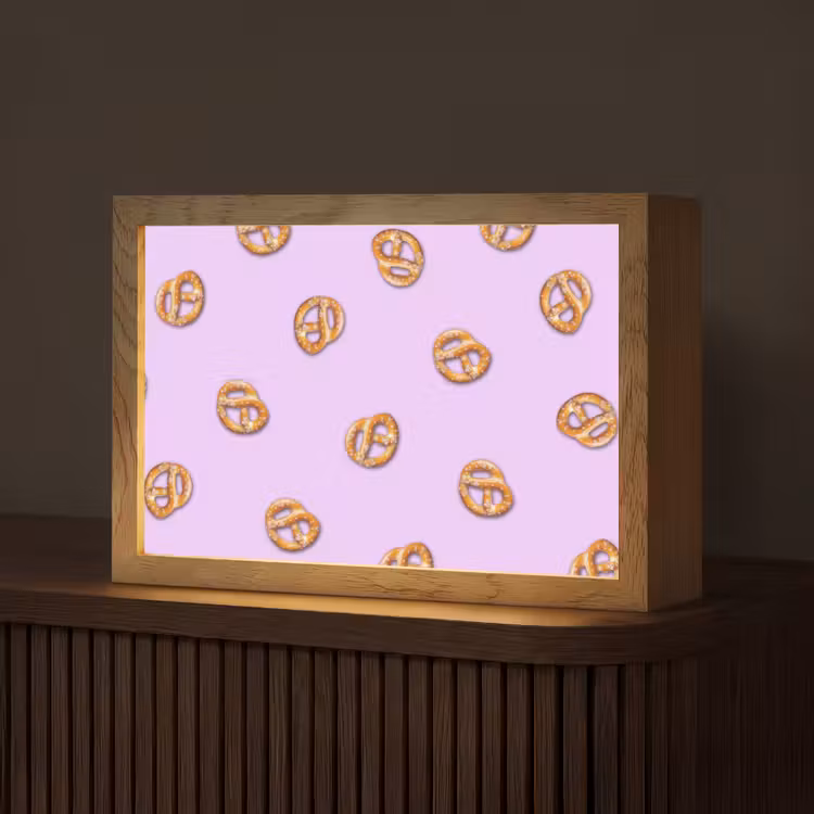 Pretzels - Eten - Paars Light Box met kabel (Tafellamp) klein -z3d_website
