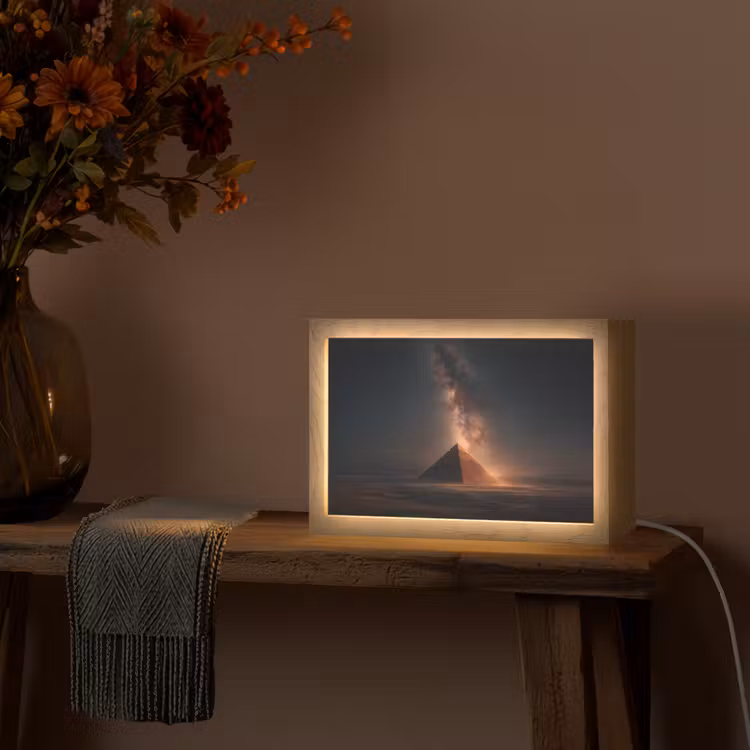 Piramide - Woestijn - Licht Light Box met kabel (Tafellamp) klein -sfeer4