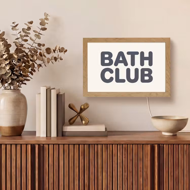 Quote - Grijs - Wit Light Box met kabel (Tafellamp) klein -sfeer2