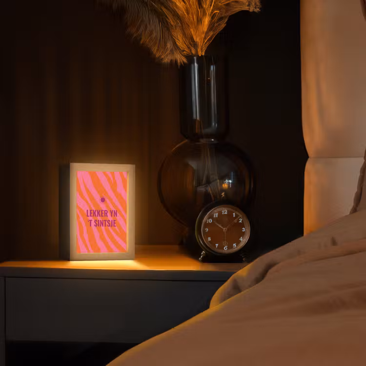Quote - Zomer - Roze Light Box met kabel (Tafellamp) klein -sfeer1