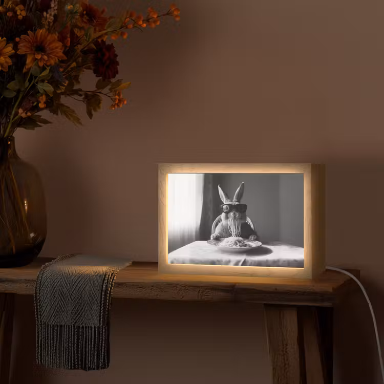 Konijn - Bunny - Zonnebril - Tafelkleed - Pasta - Schattig Light Box met kabel (Tafellamp) klein -sfeer4