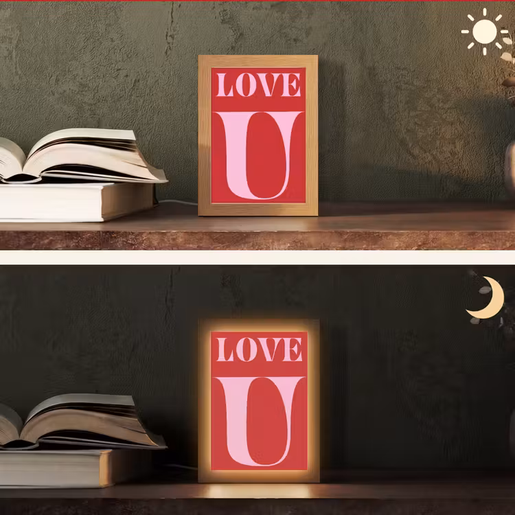 Rood - Love - Valentijn - Roze Light Box met kabel (Tafellamp) klein -sfeer3